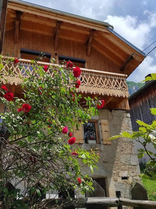 L'Echappee Belle En Montagne - Site Location-Chalet Mieussy Buitenkant foto